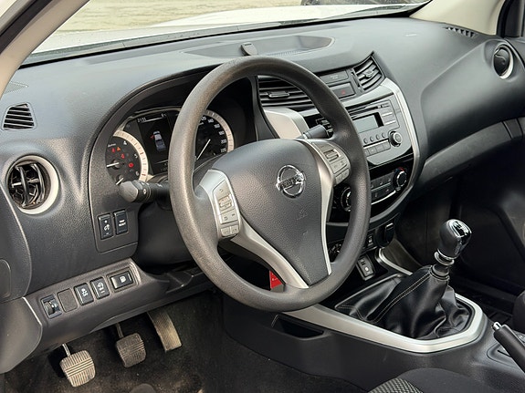 Nissan Navara 7 of 16