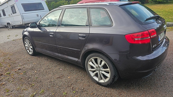 Audi A3 4 of 11