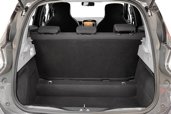 Renault Zoe 12 of 13