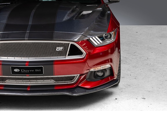 Ford Mustang 3 of 30