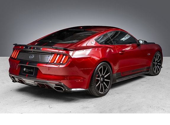 Ford Mustang 8 of 30