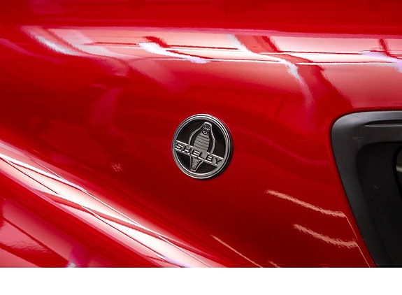 Ford Mustang 15 of 30