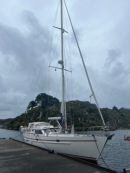 Flott velholdt dekksalong yacht 2 of 30