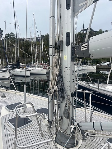 Flott velholdt dekksalong yacht 13 of 30
