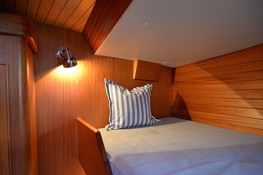 Flott velholdt dekksalong yacht 28 of 30