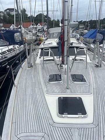 Flott velholdt dekksalong yacht 14 of 30