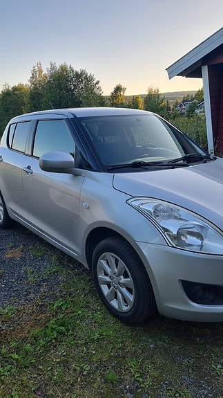 Suzuki Swift 3 of 30