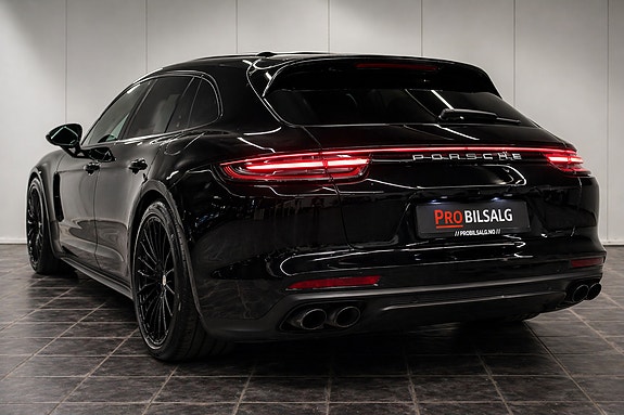 Porsche Panamera 2 of 30