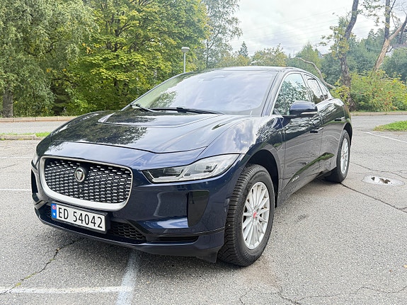 Jaguar I-PACE 3 of 19