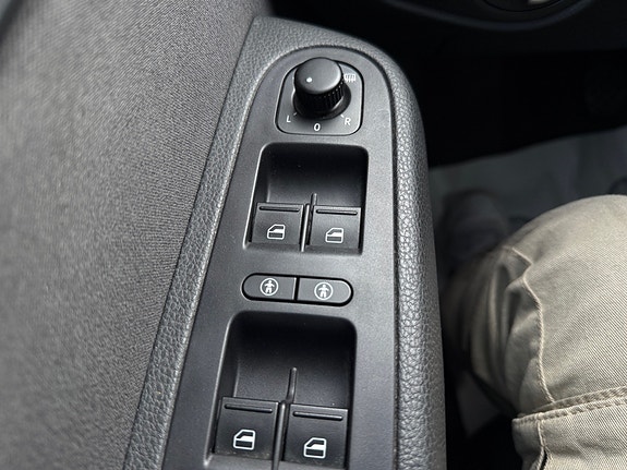 Volkswagen Sharan 21 of 27