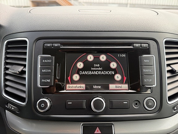 Volkswagen Sharan 17 of 27
