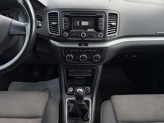 Volkswagen Sharan 14 of 27