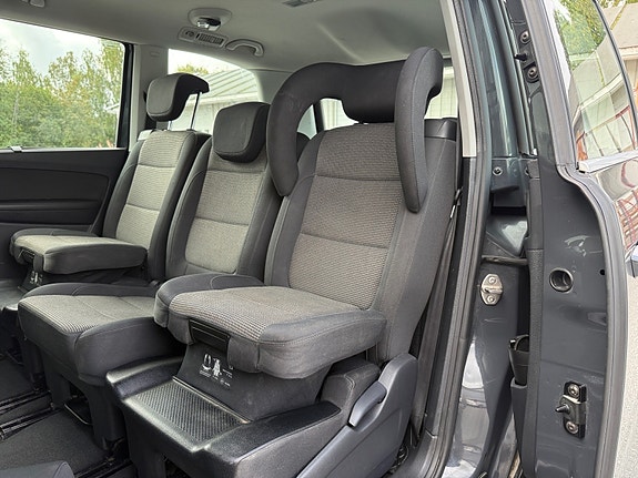 Volkswagen Sharan 24 of 27