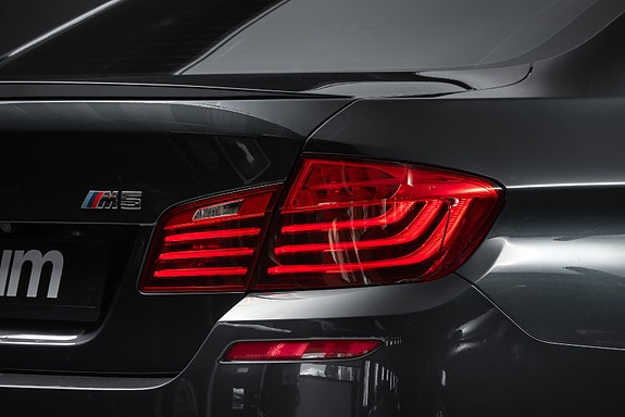 BMW M5 15 of 30