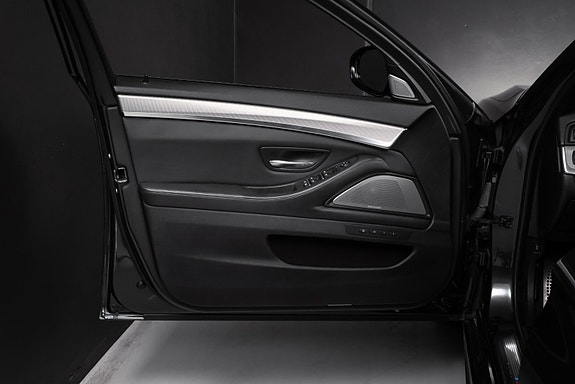 BMW M5 26 of 30
