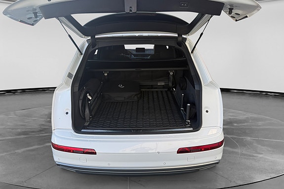 Audi Q7 19 of 23