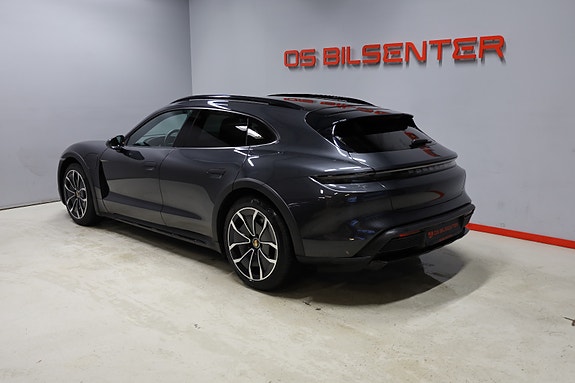 Porsche Taycan 4 5 of 12