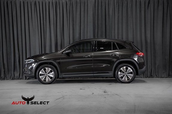 Mercedes-Benz EQA250 8 of 30