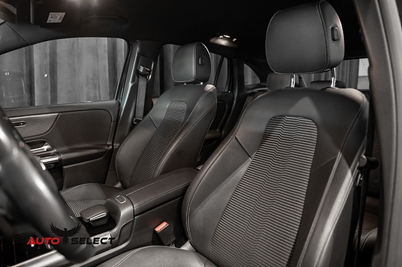 Mercedes-Benz EQA250 27 of 30