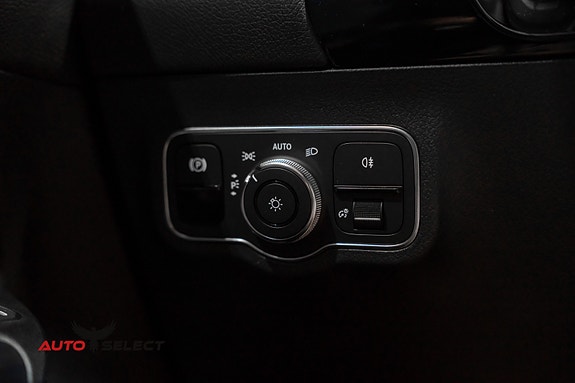 Mercedes-Benz EQA250 30 of 30