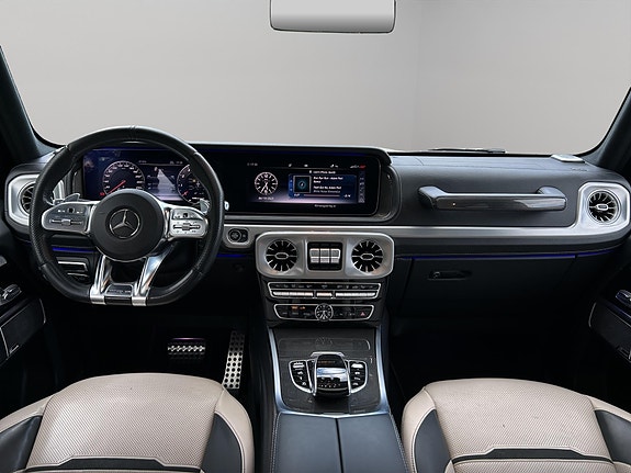 Mercedes-Benz G63 13 of 25