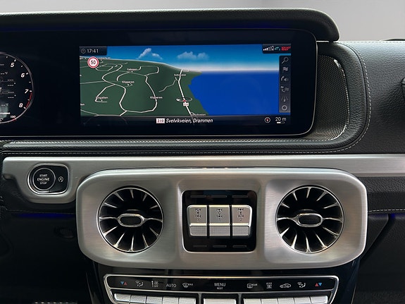 Mercedes-Benz G63 16 of 25