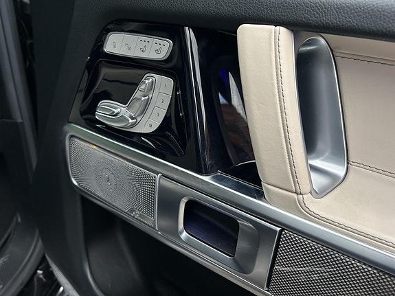 Mercedes-Benz G63 19 of 25