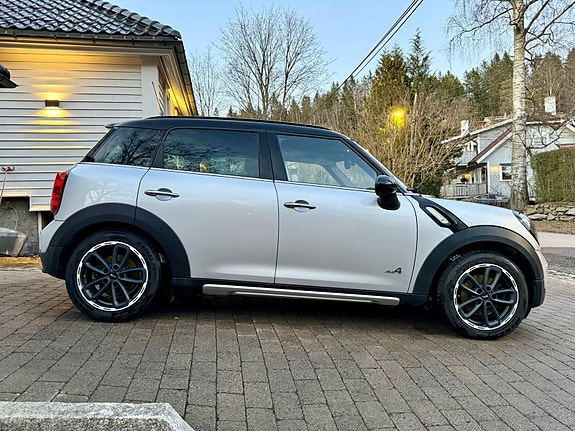 MINI Countryman Cooper D 3 of 30