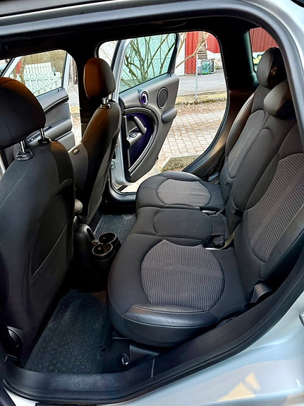 MINI Countryman Cooper D 16 of 30