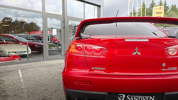 Mitsubishi Lancer 14 of 30