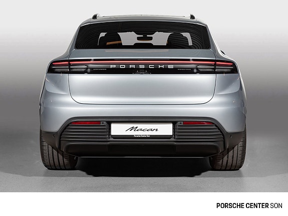 Porsche Macan 20 of 30