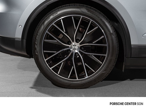 Porsche Macan 17 of 30