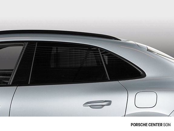 Porsche Macan 10 of 30
