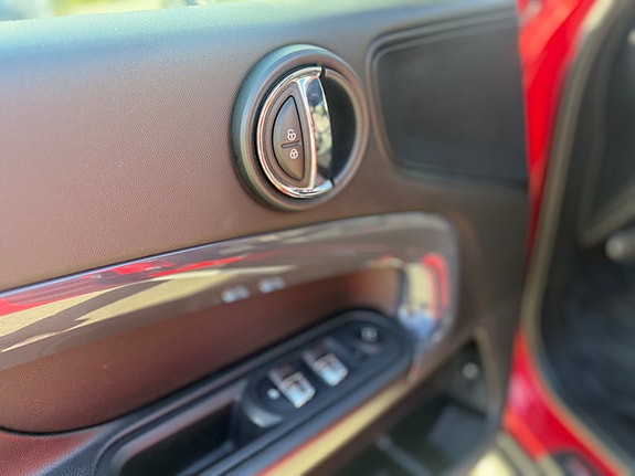 MINI Countryman Cooper SE 10 of 29