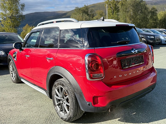 MINI Countryman Cooper SE 7 of 29