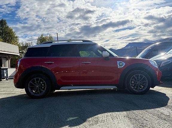 MINI Countryman Cooper SE 4 of 29