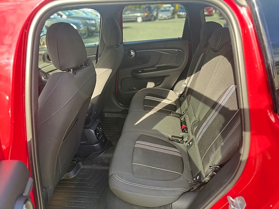 MINI Countryman Cooper SE 23 of 29