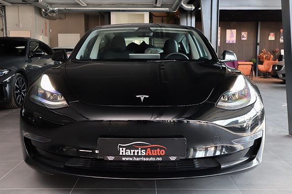 Tesla Model 3 5 of 30