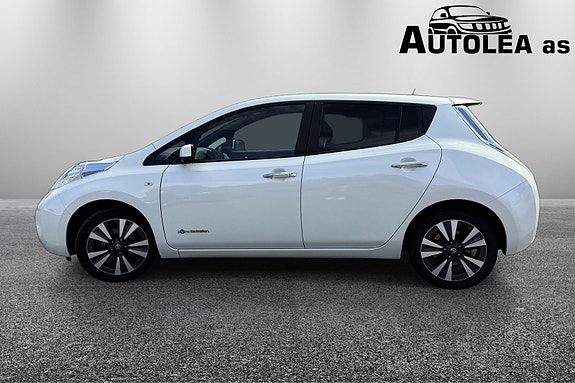 Nissan Leaf 3 of 26