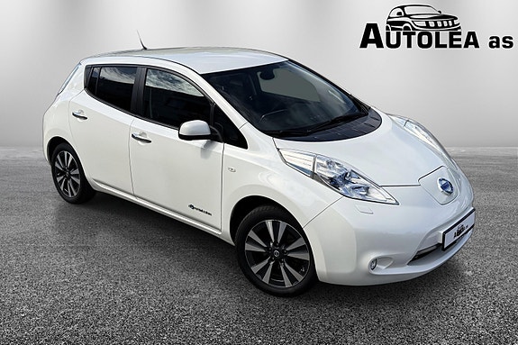 Nissan Leaf 24 of 26