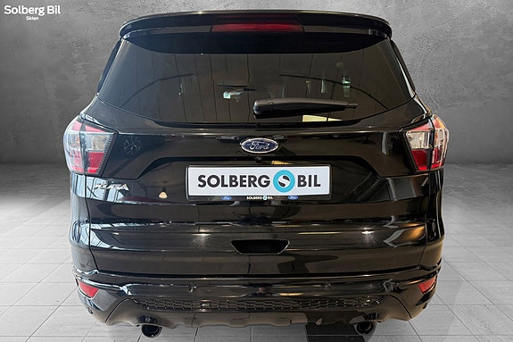 Ford Kuga 6 of 30