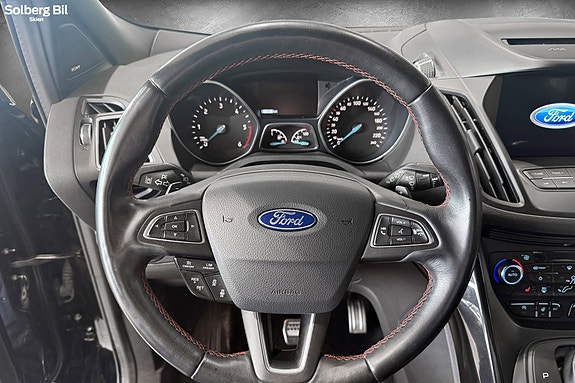Ford Kuga 17 of 30