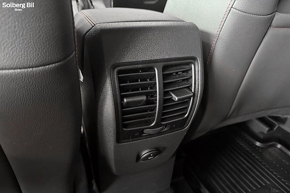 Ford Kuga 12 of 30