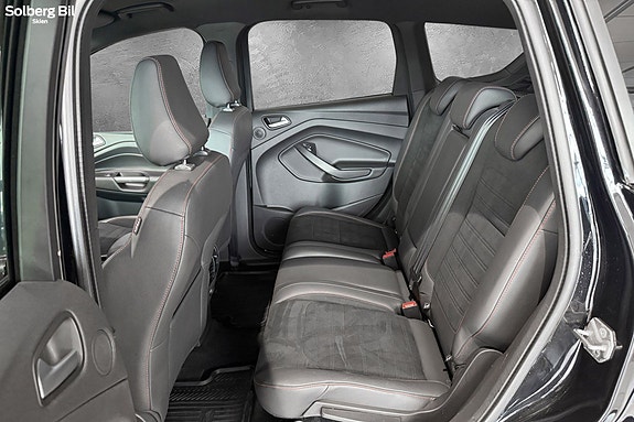 Ford Kuga 11 of 30
