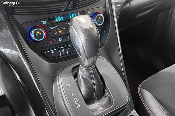 Ford Kuga 23 of 30