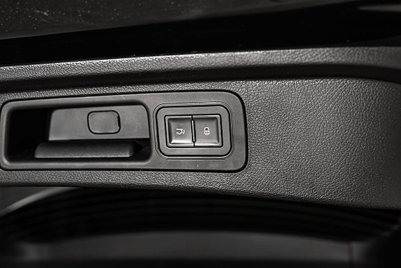 BYD Seal U 27 of 30
