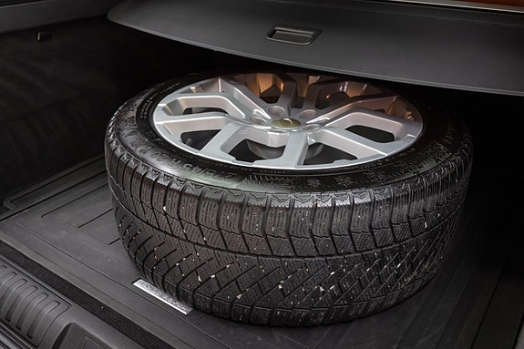 Land Rover Range Rover Sport 11 of 30