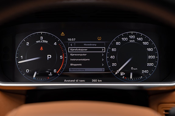Land Rover Range Rover Sport 26 of 30