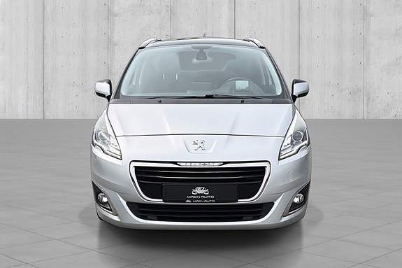 Peugeot 5008 2 of 20