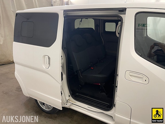 Nissan e-NV200 11 of 30